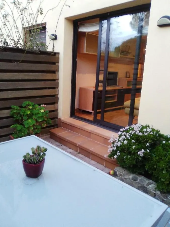 Apartamento Con Piscina 兰卡 公寓
